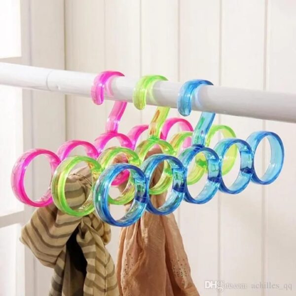 5 Holes Scarf Hanger Random Colours